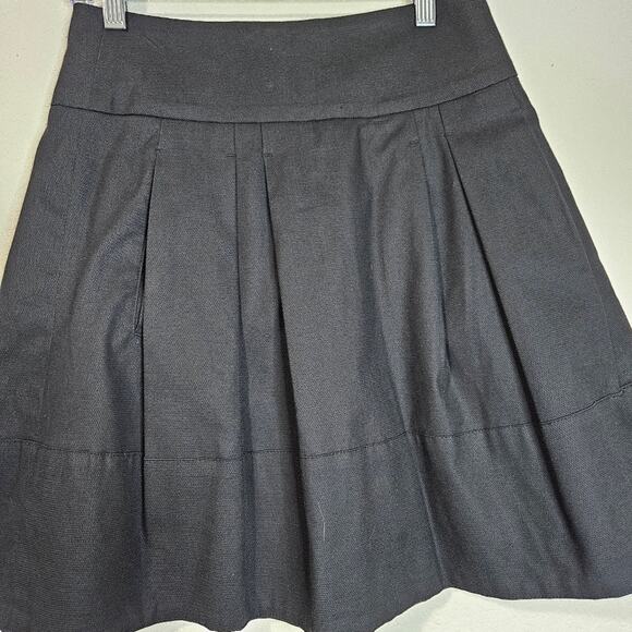 VINCE Black Womens sz 2 Pleated Textured Fabric Pockets Skirt - Picture 2 of 8
